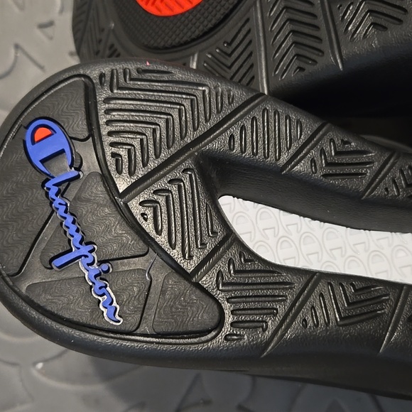 Champion Shoes Men's 12 - Picture 3 of 6